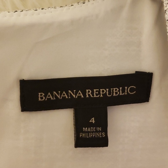 BANANA REPUBLIC Front Slit Dress - Picture 5 of 5